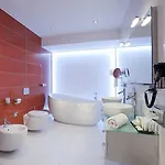 活力酒店 4*
